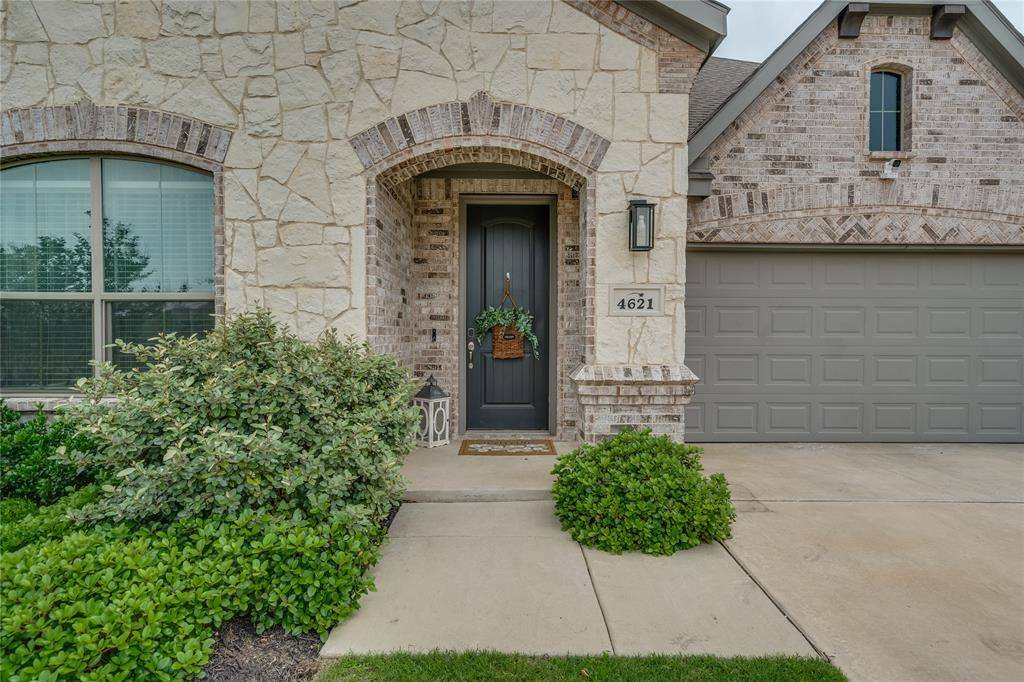 4621 Mill Falls Drive, Fort Worth, TX 76036