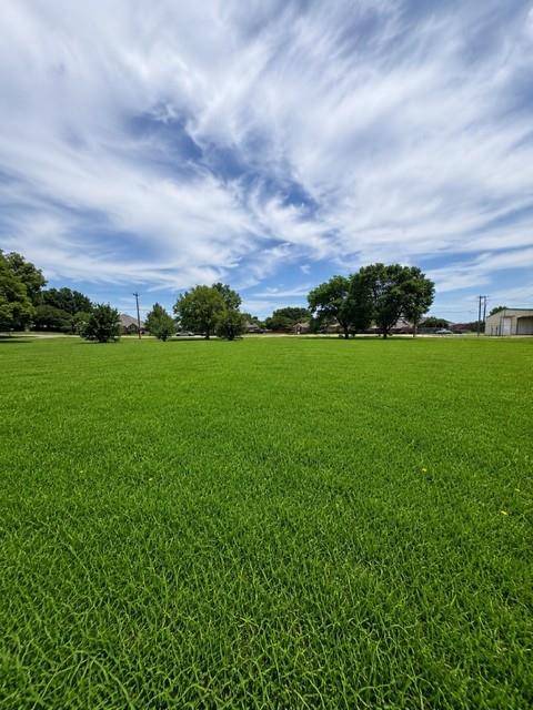 11001 Windy Lane, Forney, TX 75126