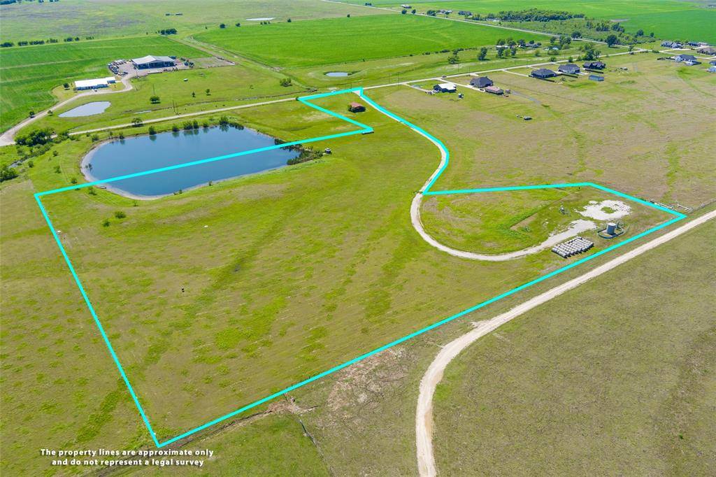 9817 County Road 408, Grandview, TX 76050