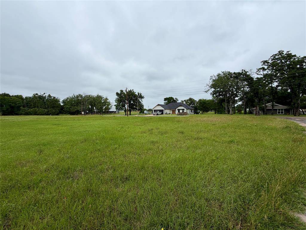 000 Water Oak Road, Trinidad, TX 75163