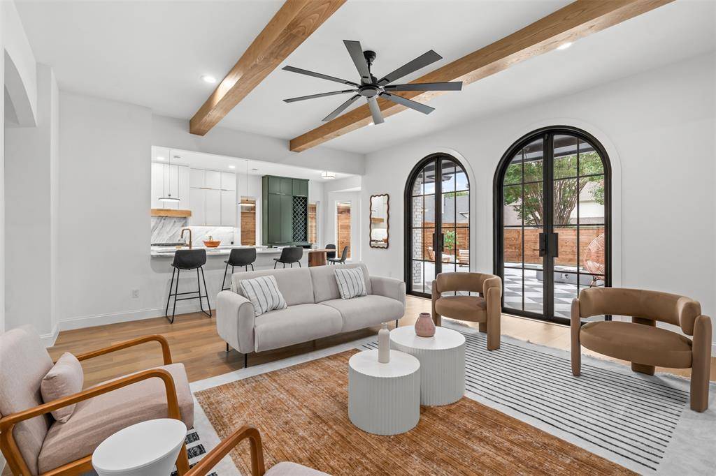 4736 Holly Tree Drive, Dallas, TX 75287