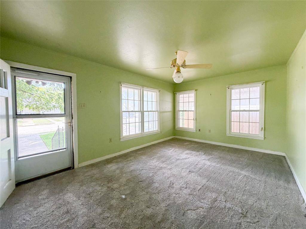 3136 McKenzie Avenue, Waco, TX 76708