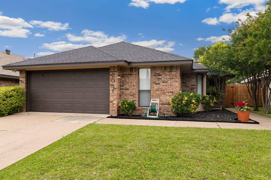 2031 Verlaine Drive, Carrollton, TX 75007
