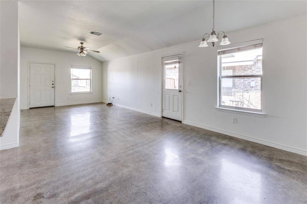 6011 Amelia Earhart Boulevard #B, Killeen, TX 76543