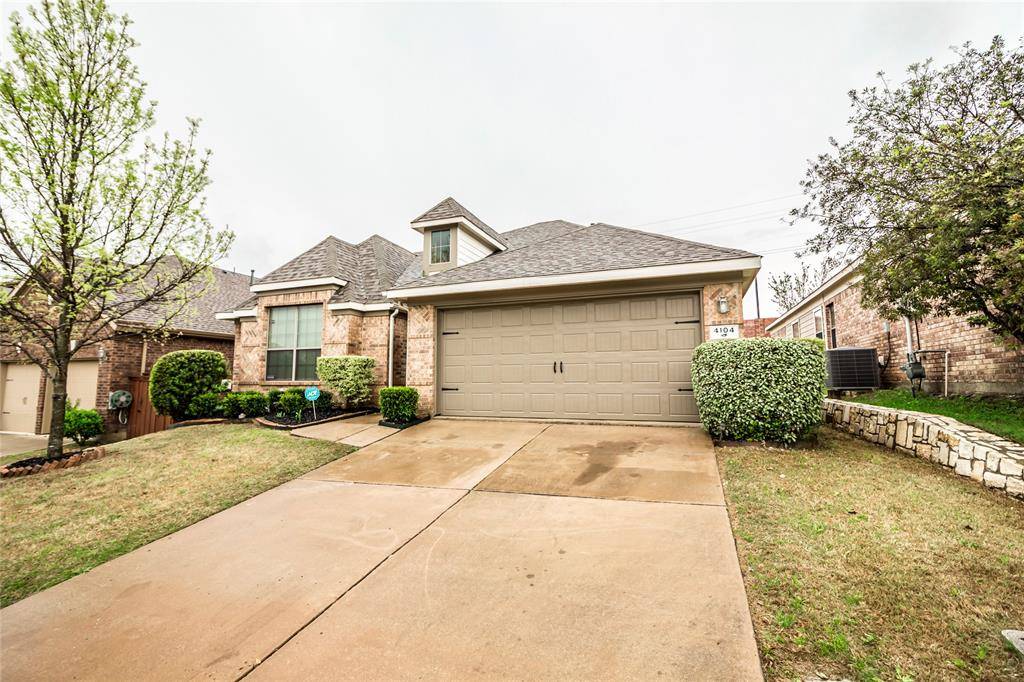 4104 Mustang Avenue, Sachse, TX 75048