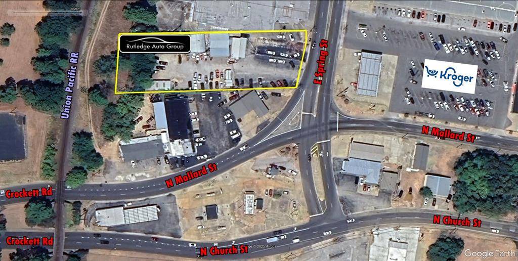 412 E Spring Street, Palestine, TX 75801