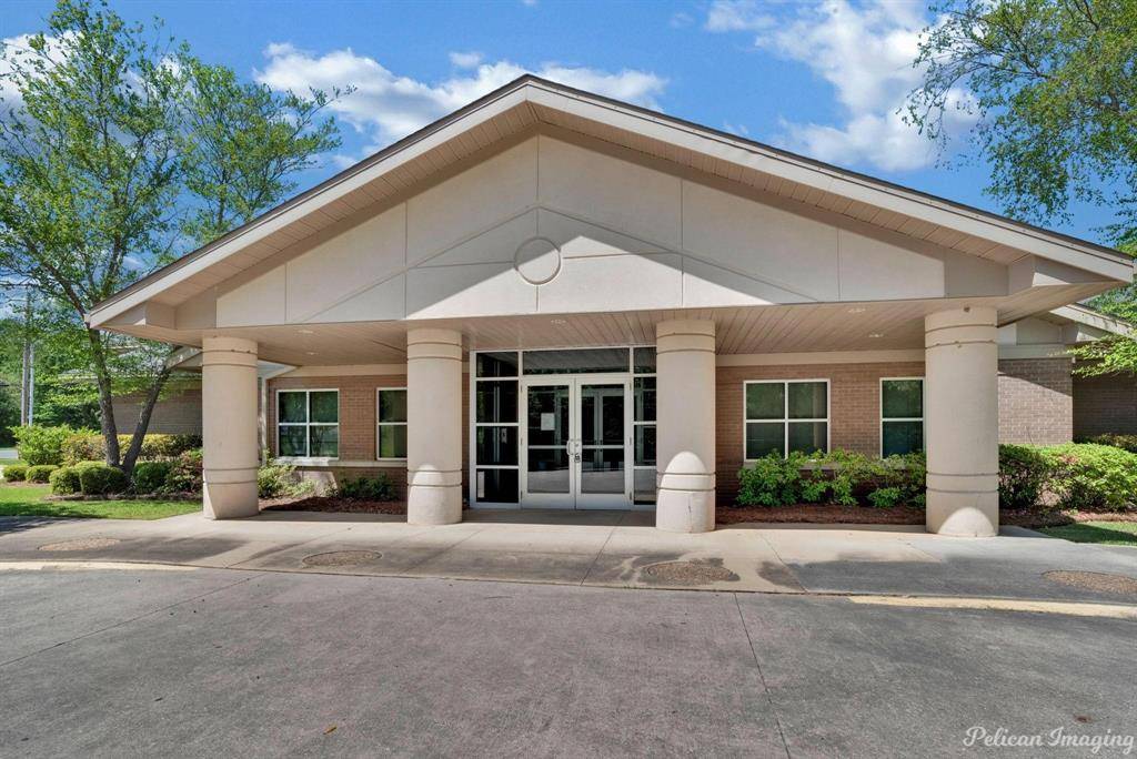 3312 North Market Street, Shreveport, LA 71107