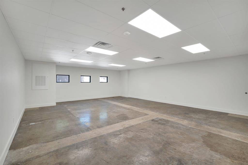 301 W Main Street #154, Midlothian, TX 76065
