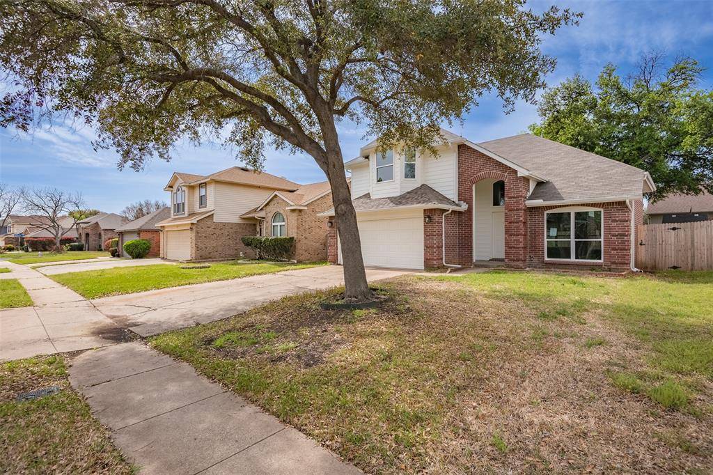 2318 Bennington Drive, Arlington, TX 76018