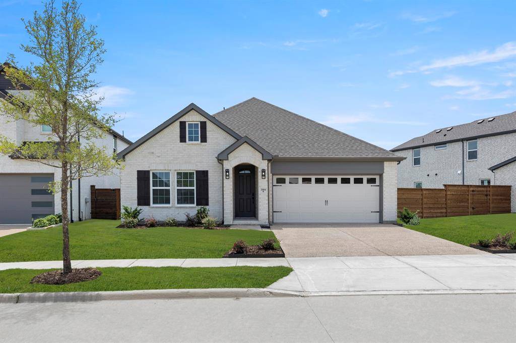 2004 Blossom Trail, Mesquite, TX 75181