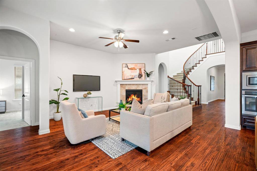 6908 Badlands Drive, Mckinney, TX 75070