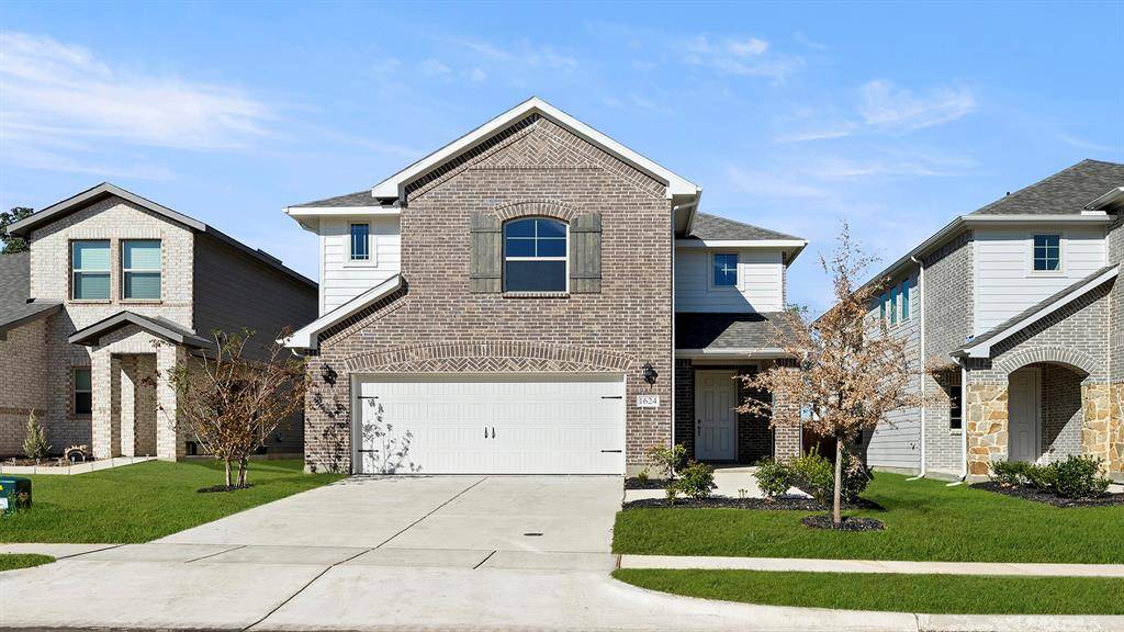 477 Pleasant Field Drive, Lavon, TX 75166