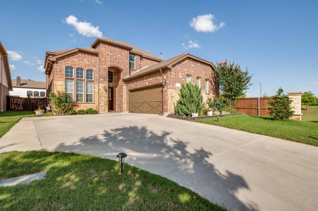 1247 Lynn Drive, Arlington, TX 76002