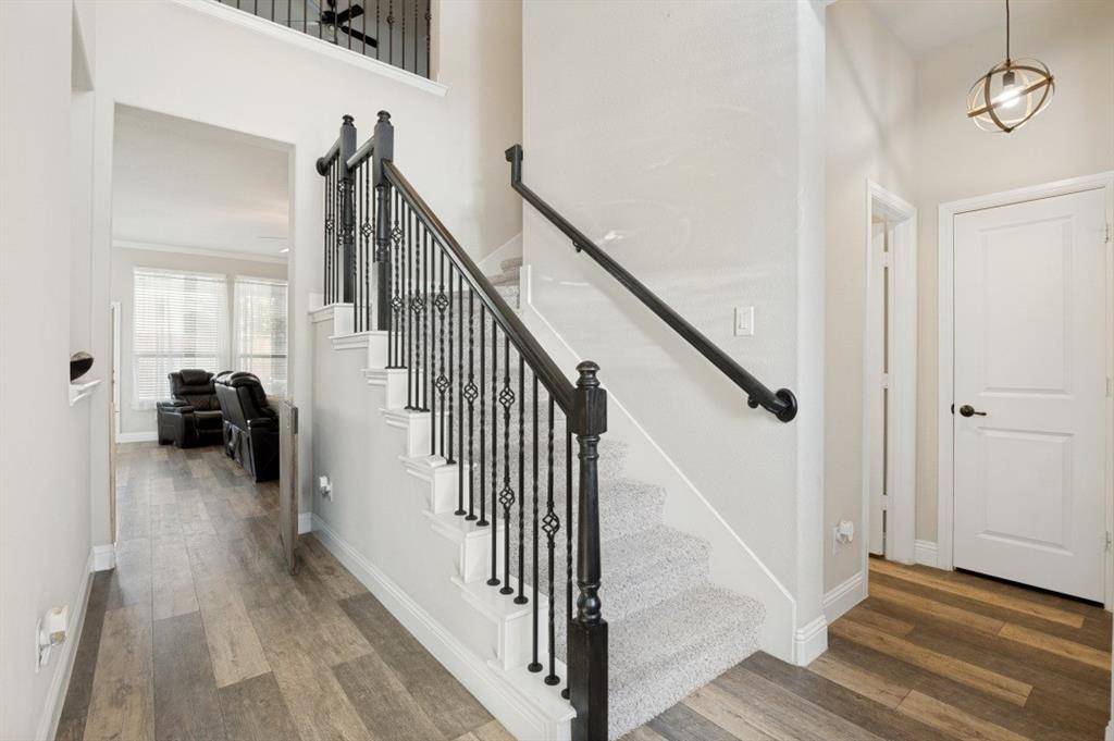 1247 Lynn Drive, Arlington, TX 76002