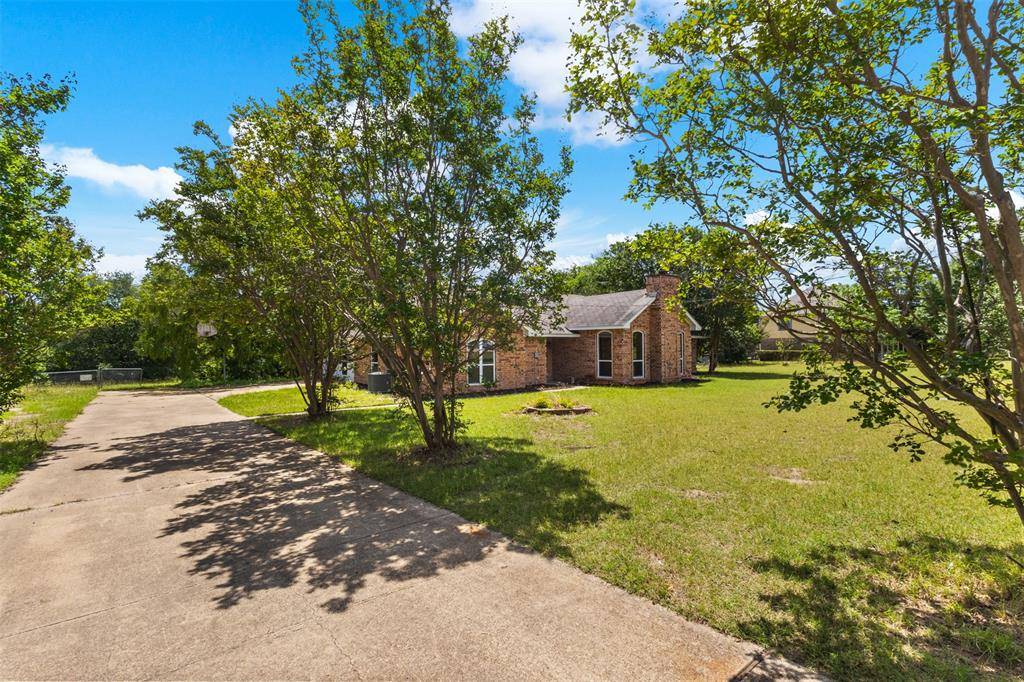 1940 ELMCREEK Lane, Midlothian, TX 76065