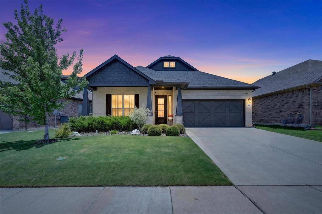 669 Harris Ridge Drive, Arlington, TX 76002
