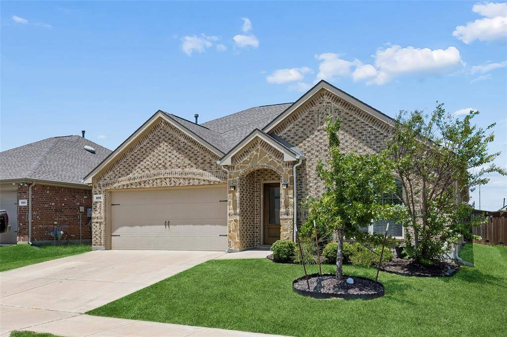 9105 Silver Dollar Drive, Fort Worth, TX 76131