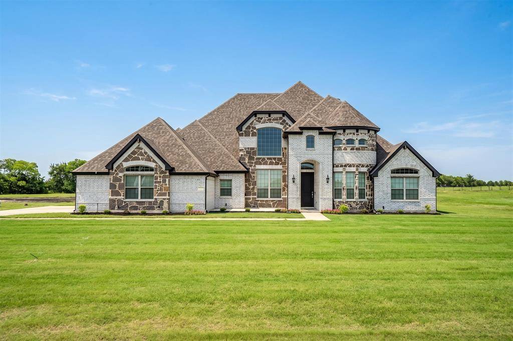 312 Ledstone Court, Rockwall, TX 75032
