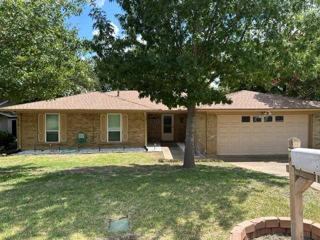 5408 Marshfield Court, Arlington, TX 76016