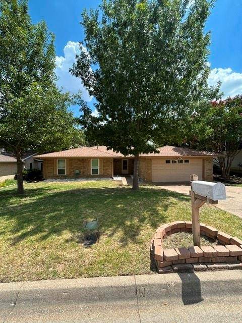 5408 Marshfield Court, Arlington, TX 76016