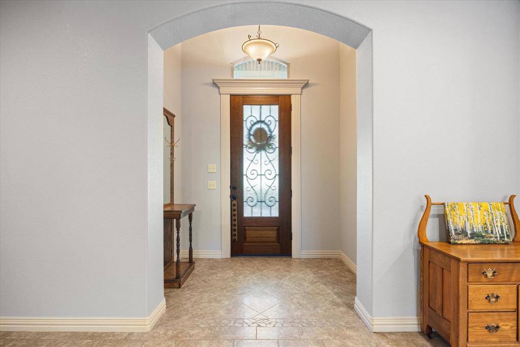 2211 Tanton Sound Court, Granbury, TX 76049