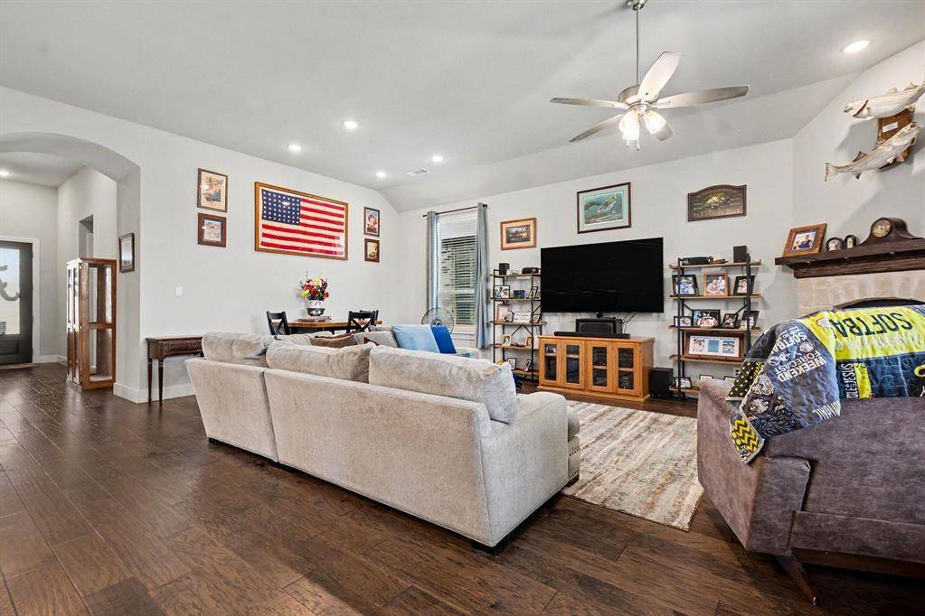 704 Highberry Drive, Anna, TX 75409