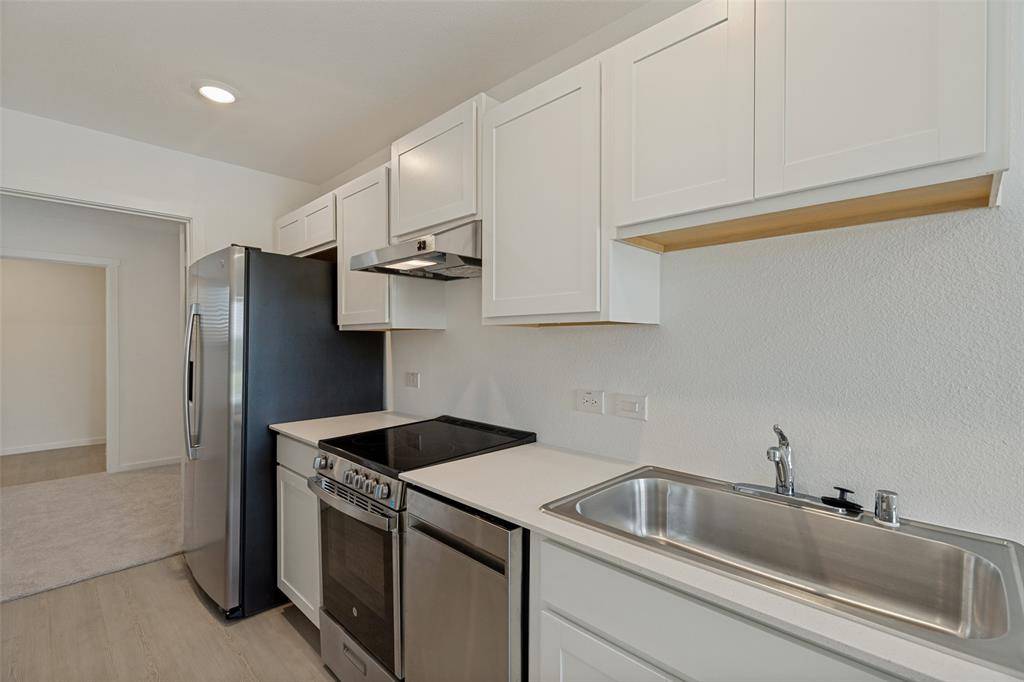 1037 Bishop Creek Drive, Princeton, TX 75407