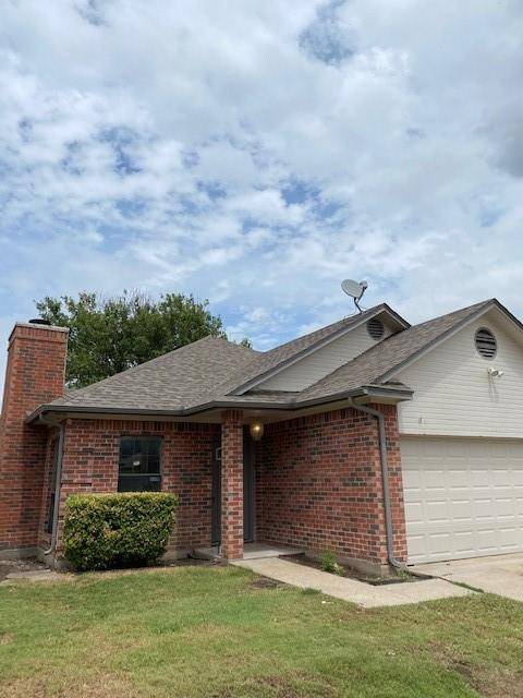 805 Melville Drive, Arlington, TX 76015