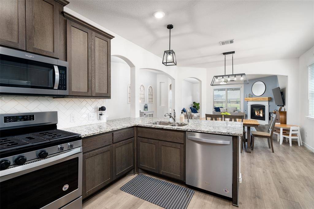 1717 Katelynn Lane, Anna, TX 75409