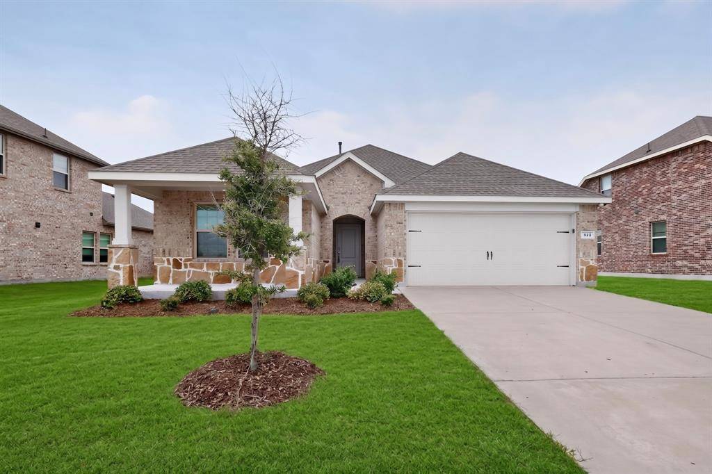 212 Goldfinch Drive, Caddo Mills, TX 75135