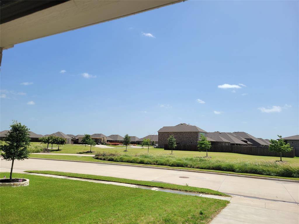 212 Goldfinch Drive, Caddo Mills, TX 75135