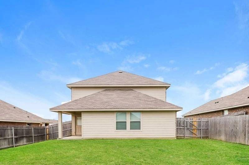 1700 Oriole Drive, Ennis, TX 75119