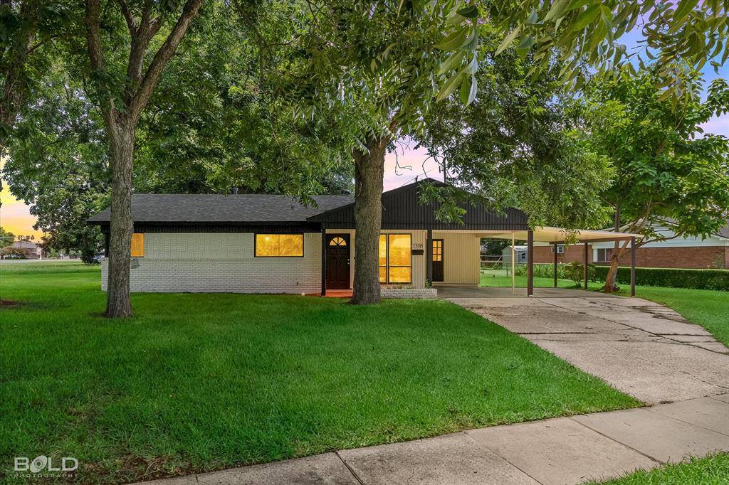 3308 Black Lake Circle, Bossier City, LA 71112