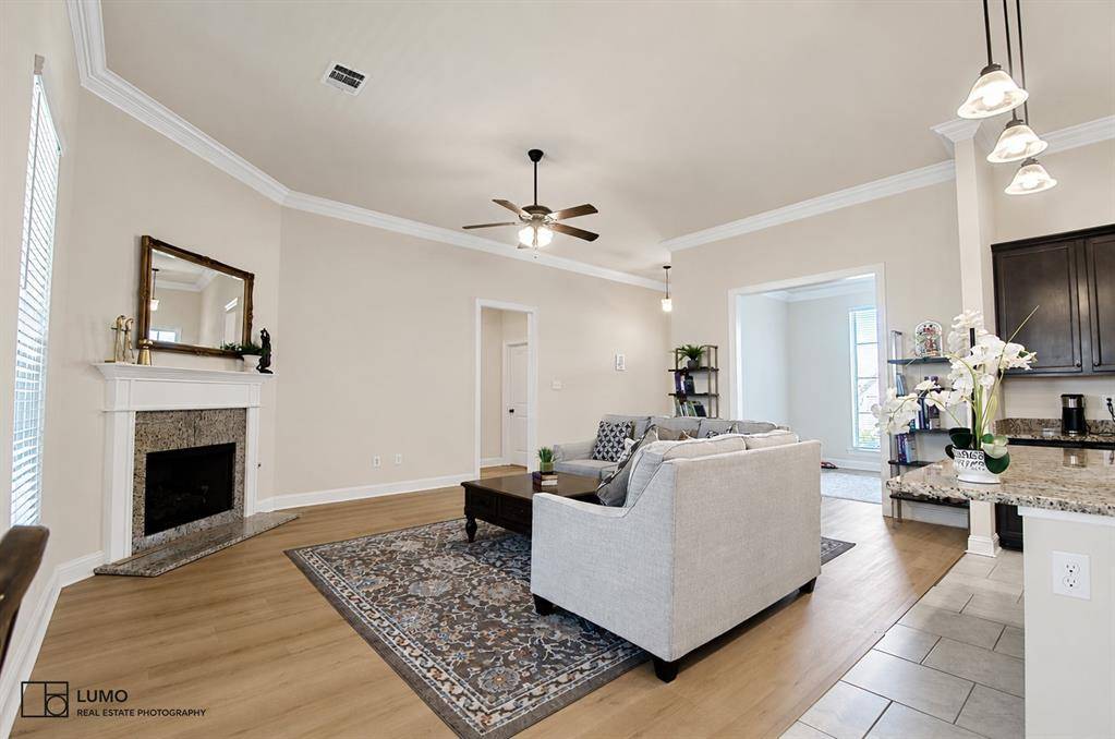 235 Cessna Drive, Shreveport, LA 71106