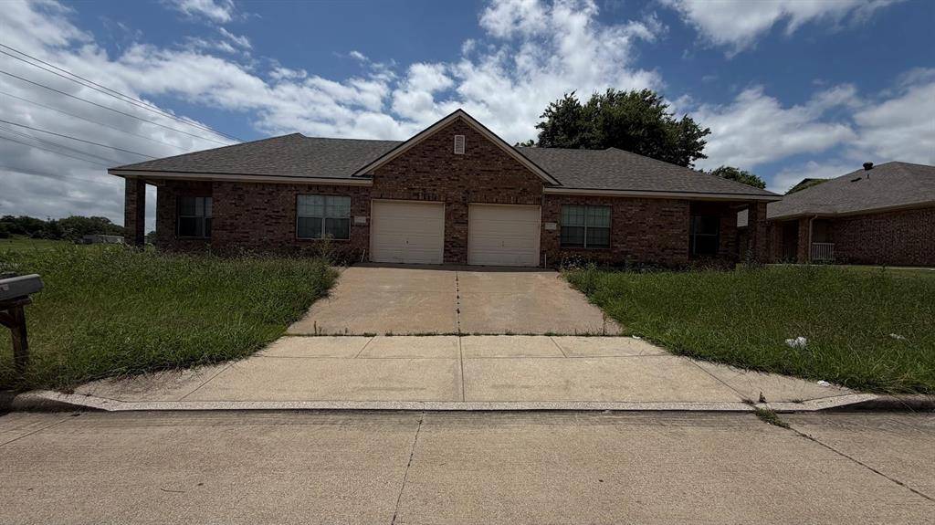7901 Marydean Avenue, Fort Worth, TX 76116