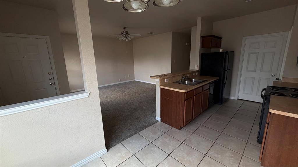 7901 Marydean Avenue, Fort Worth, TX 76116