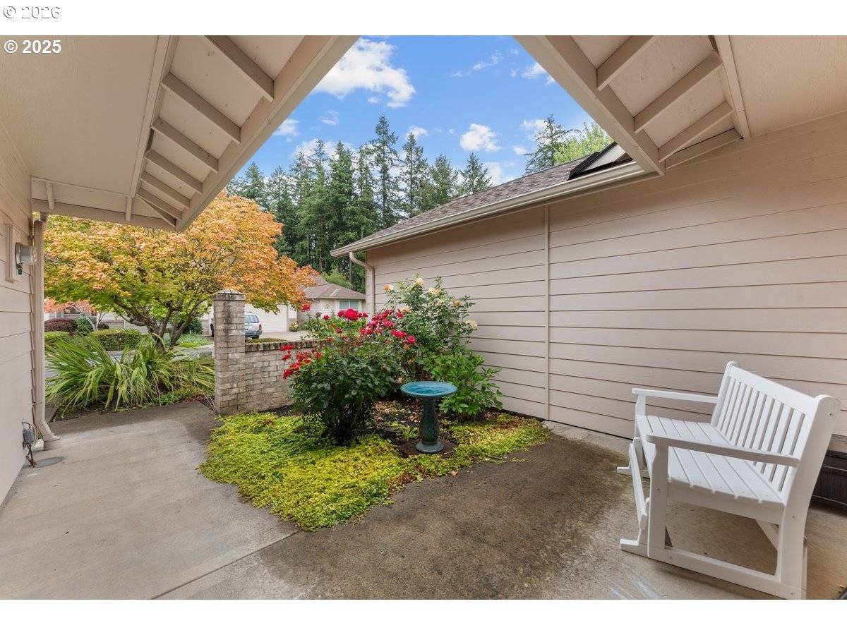 323 NE FIRCREST PL, Mc Minnville, OR 97128