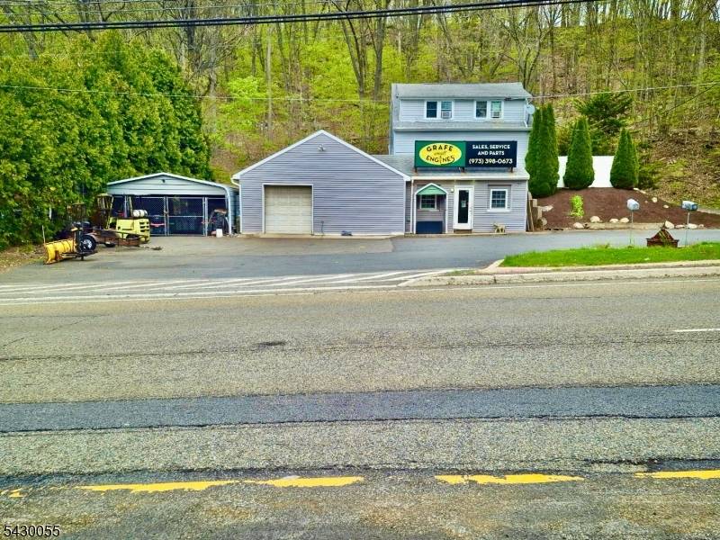 241-243 Us Highway 206, Stanhope Boro, NJ 07874