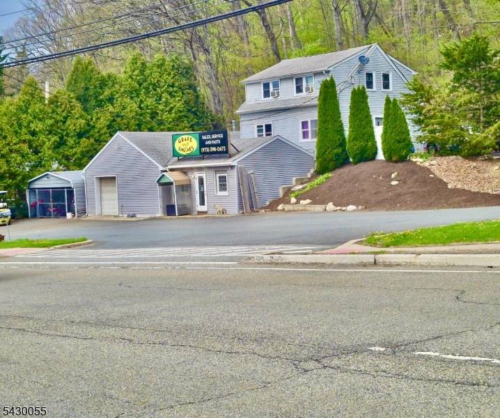 241-243 Us Highway 206, Stanhope Boro, NJ 07874