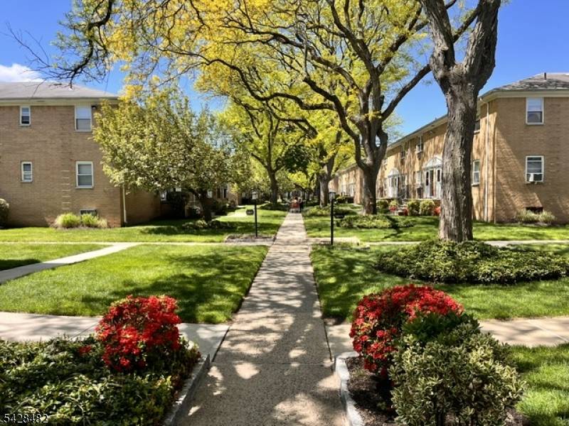 725 Joralemon St #103, Belleville Twp., NJ 07109