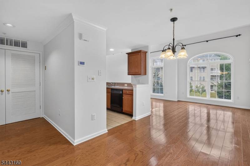 506 Donato Cir, Scotch Plains Twp., NJ 07076