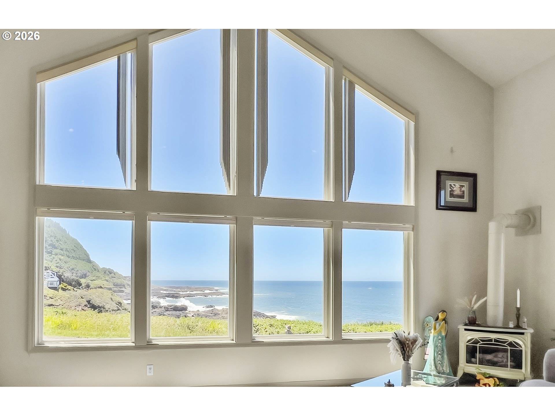 43 WINDY WAY, Yachats, OR 97498