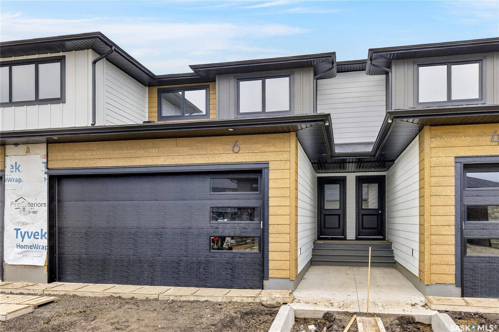 830 Brighton BOULEVARD #6, Saskatoon, SK S7V 2A8