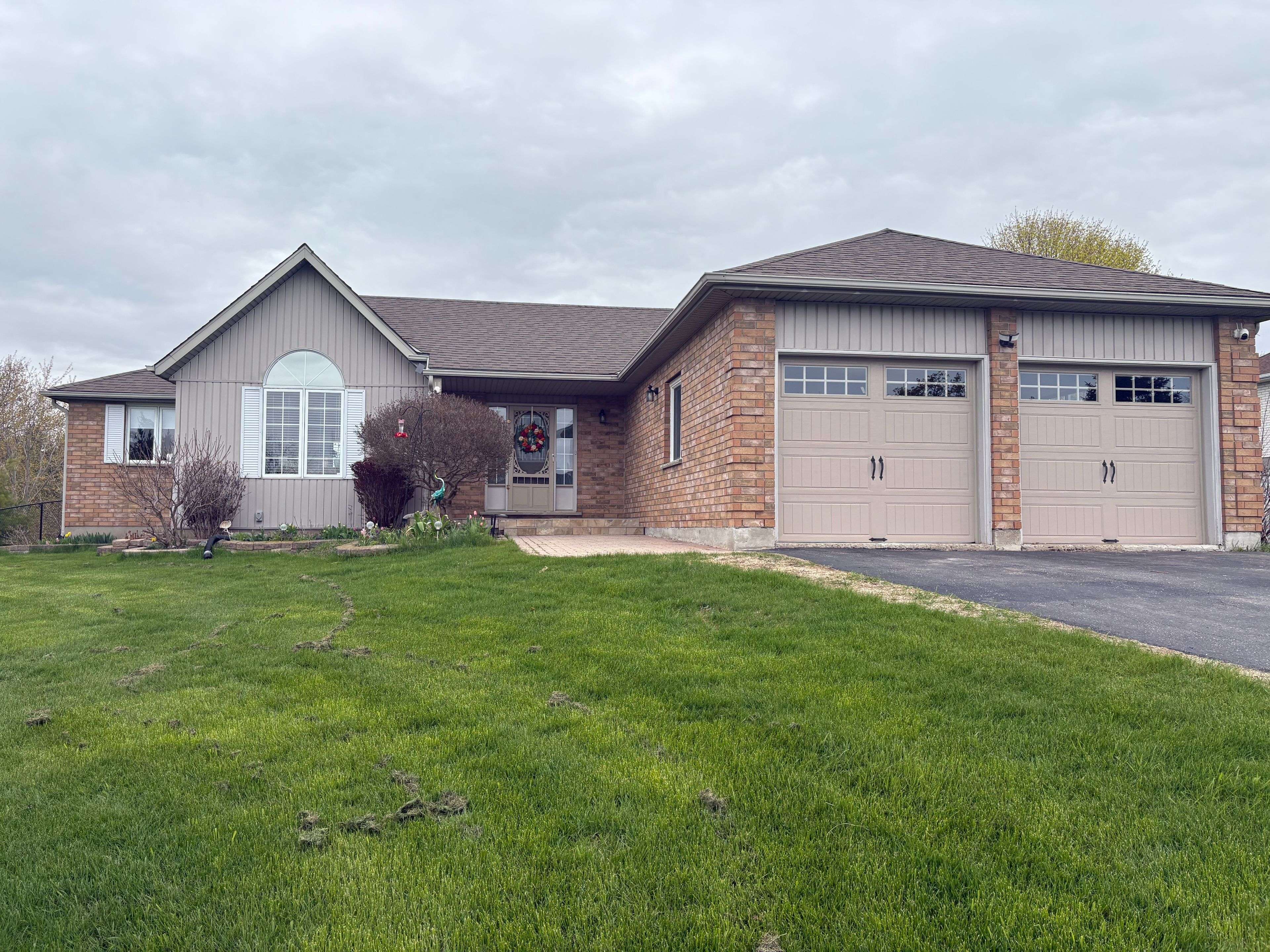 49 Torrance LN, Centre Wellington, ON N0B 1J0