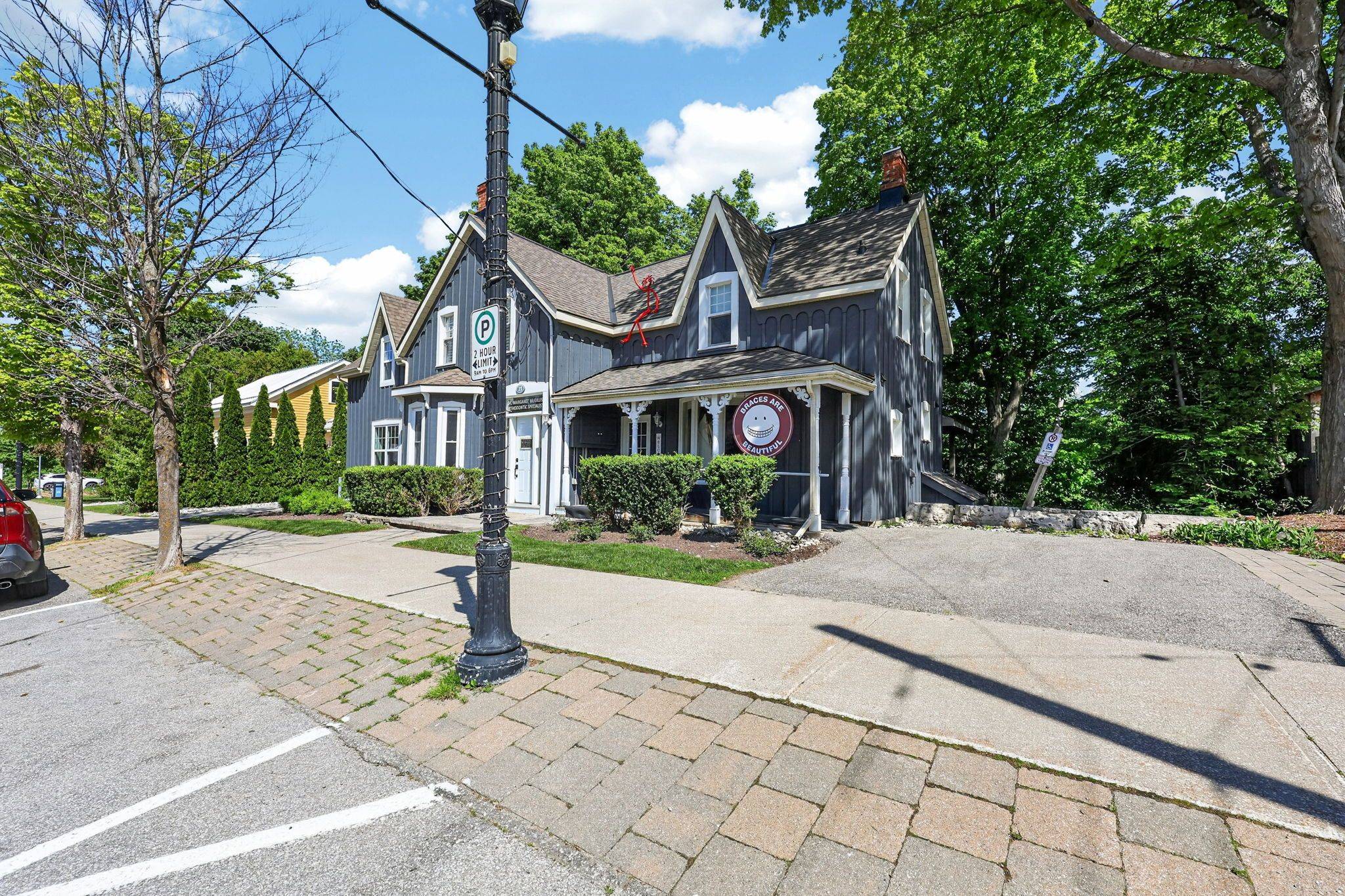 21 Bruce ST N, Blue Mountains, ON N0H 2P0