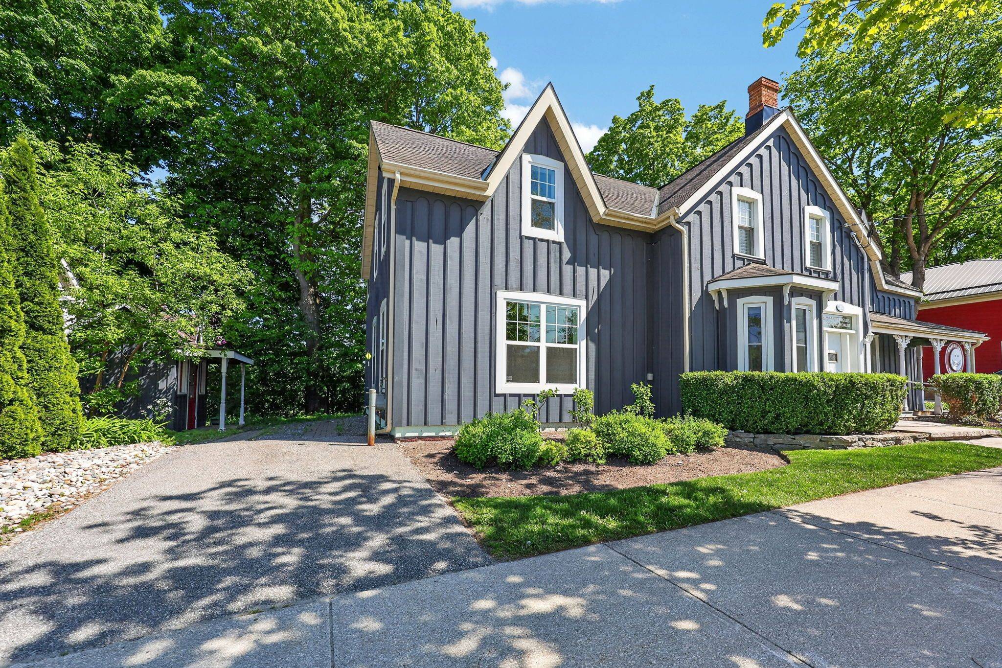 21 Bruce ST N, Blue Mountains, ON N0H 2P0