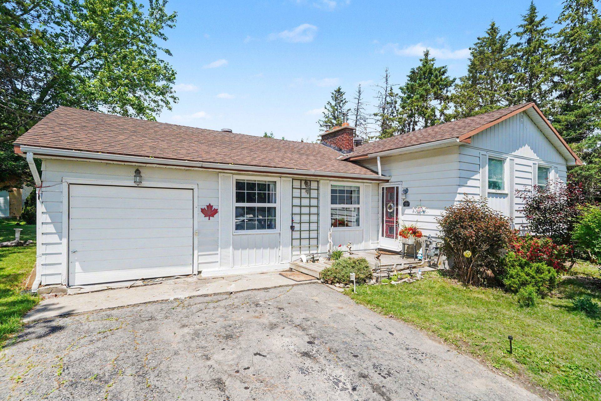 7865 Lawrence ST, Greely - Metcalfe - Osgoode - Vernon And Area, ON K0A 3J0