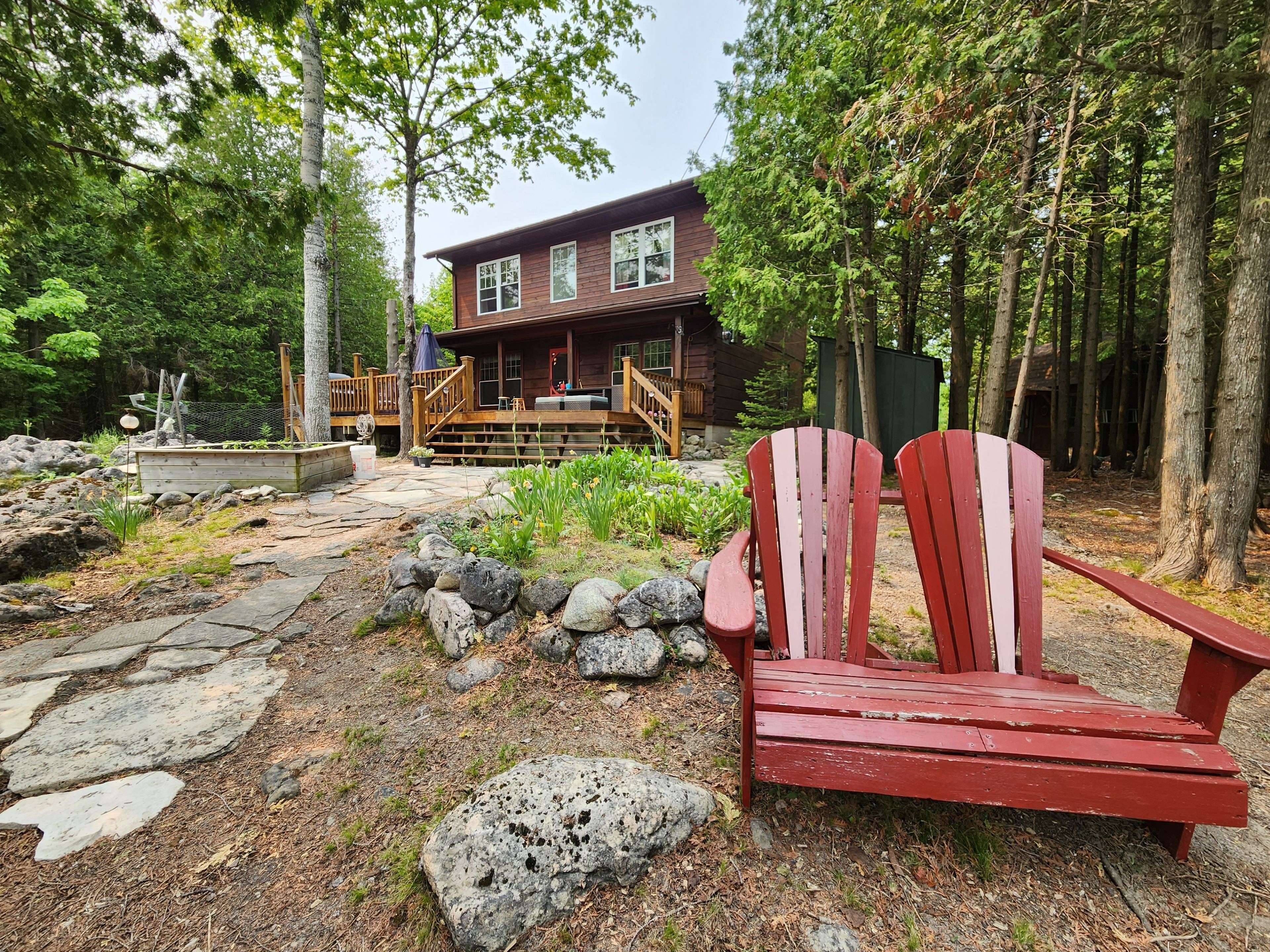 9 Hope DR, Northern Bruce Peninsula, ON N0H 1Z0