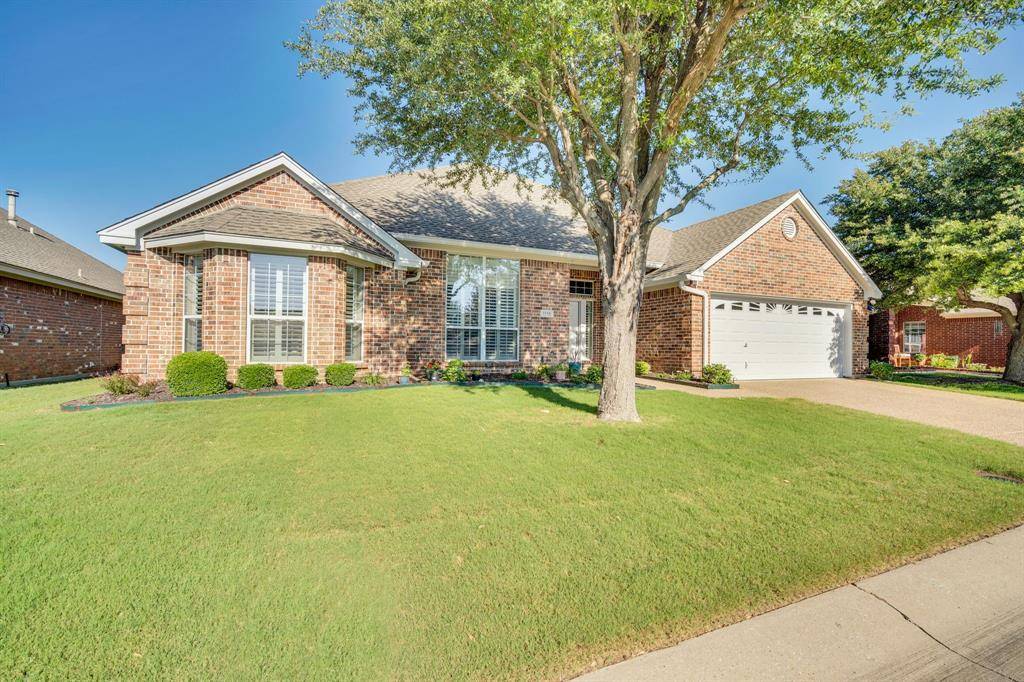 1115 Cresthaven Drive #13, Cedar Hill, TX 75104