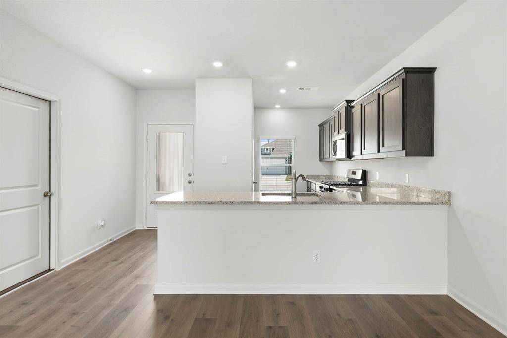 9676 Stranton Drive, Fort Worth, TX 76140